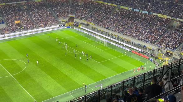 三角草与河 三角草与河